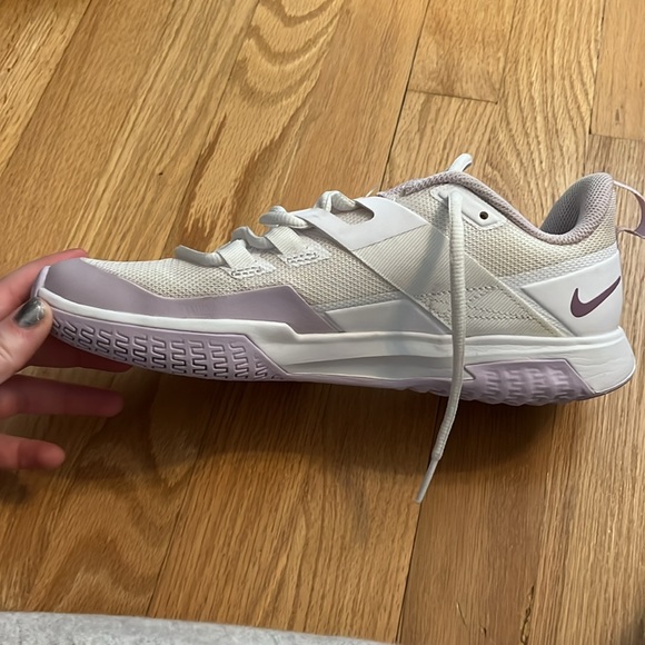 Nike Vapor Women’s Tennis Shoes size 8 - Picture 4 of 9